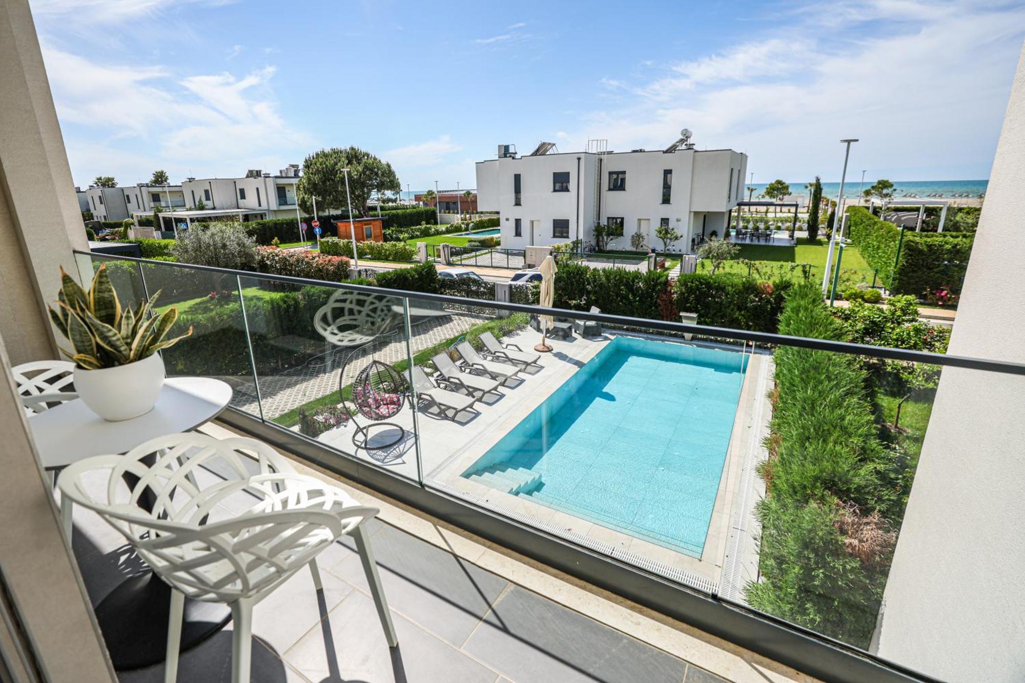 Vila 29 Valamar Durrës Exterior foto